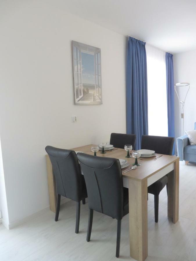 Azure Baltic Apartamenty B&M Kolobrzeg Exterior photo
