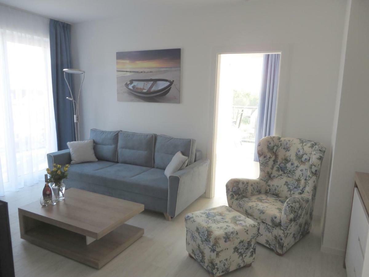 Azure Baltic Apartamenty B&M Kolobrzeg Exterior photo